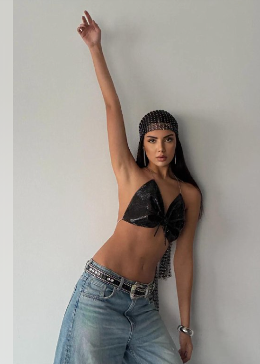 Shining crop top - cool and sexy - Adjustable tie-back closure
